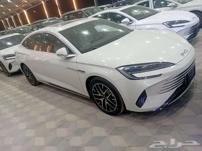 بي واي دي سيل 7 بريميوم 2026 لدى سفنز التجارية 10