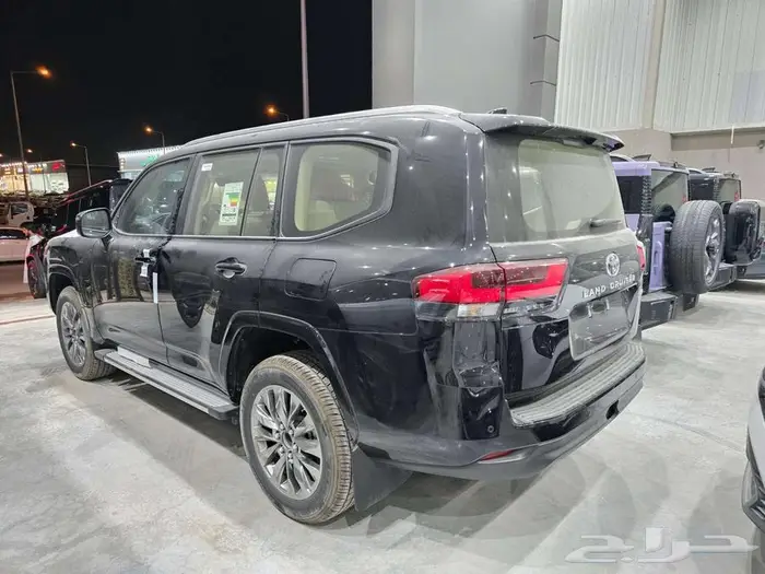 تويوتا جي اكس ار 5 تنفس طبيعي موديل 2025 اللون اسود خليجي 3