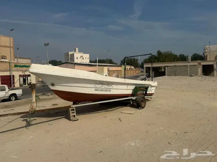 قارب نزهة للبيع 2