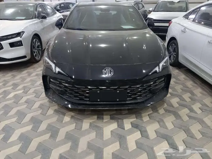 ام جي 7 لاكجري 2025 كاش وتقسيط 7