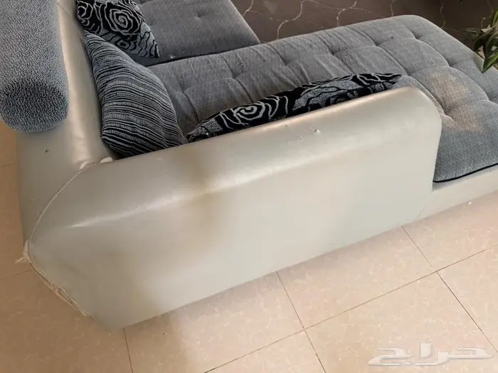 كنب للبيع رمادي انيق 4