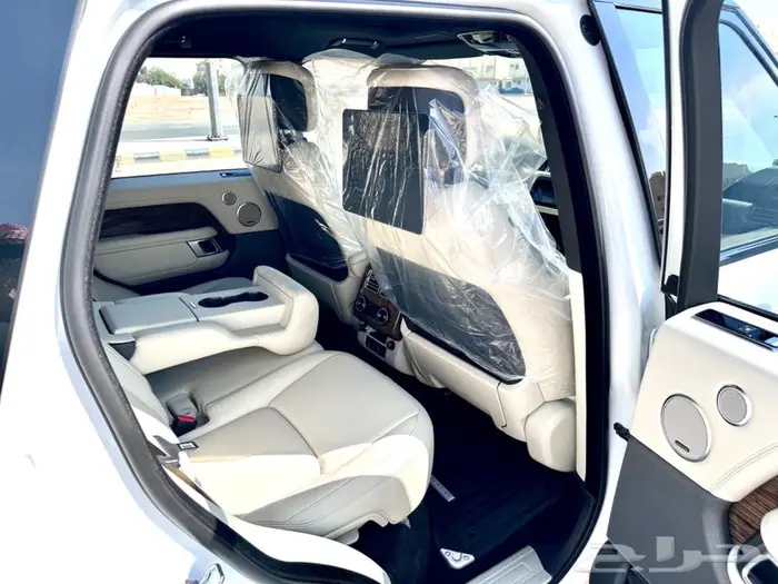 رنج روفر 2021 الناغي 6 سلندر مخزن شبه اصفار 18