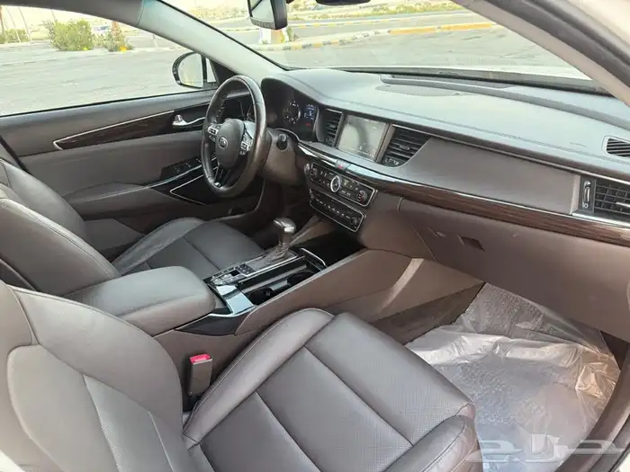 كيا كادينزا فل كامل ( ديزل ) 2019 14