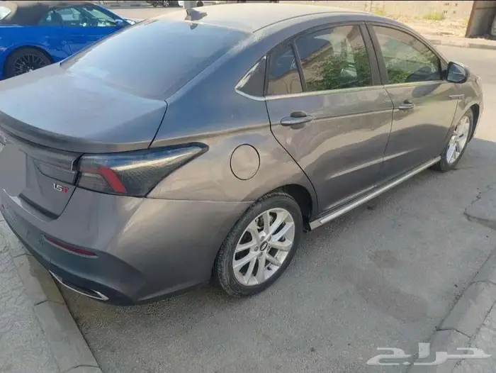 شيري اريزو 6 برو 2023 3