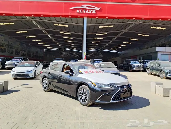 لكزس ES300 AH هايبرد موديل 2025 وارد سعودي 0