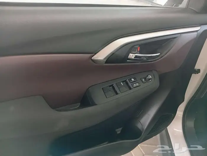 اوربان ستاندر ابيض بنزين 2026 13