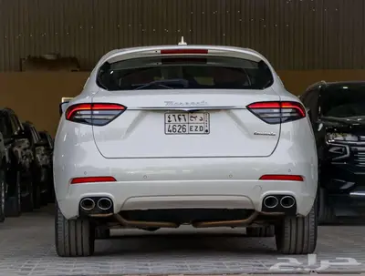 مازيراتي 2022ليفانتي هايبرد index