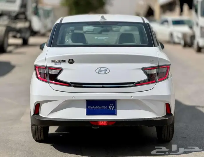 هيونداي i10 2025 بالنقد والتقسيط 7