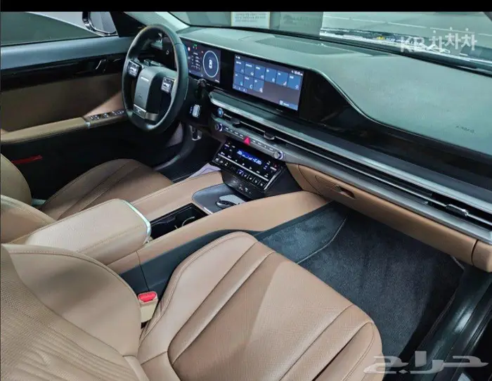 أزيرا 2025 (بنزين) بريميوم 5