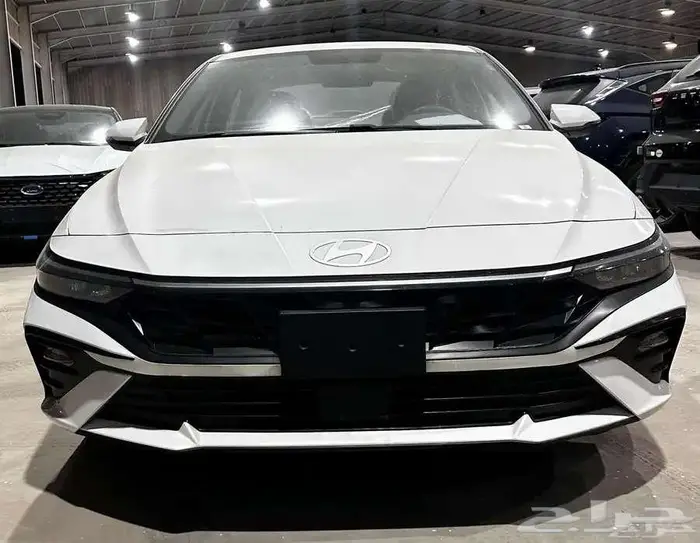 هيونداي إلنترا سمارت2025 أناقة شبابية واقتصاد يفوق التوقعات 1