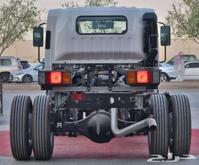 ايسوزو دينا شاص7.5طن 6طن و5طن و 4طن 2025 اقل سعر تمويل 6