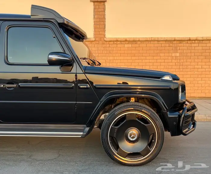 مرسيدس جي كلاس مخزن بحالة ممتازة 25