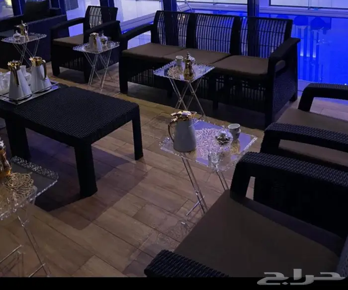 جلسة خارحيه من 8 قطع 0