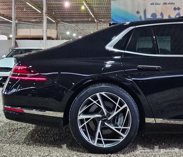 جينسيس 2023 .. G.90 بلاتينيوم 23