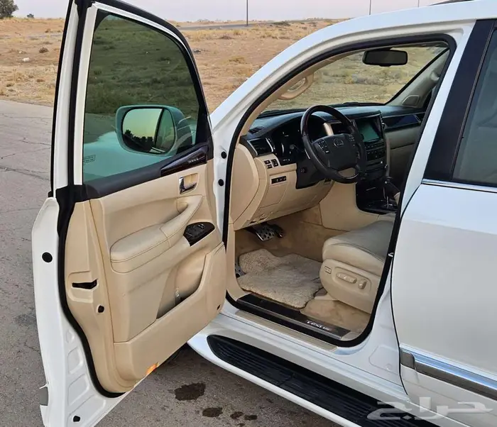 لكزس570LXسعودي فل كامل DD 7