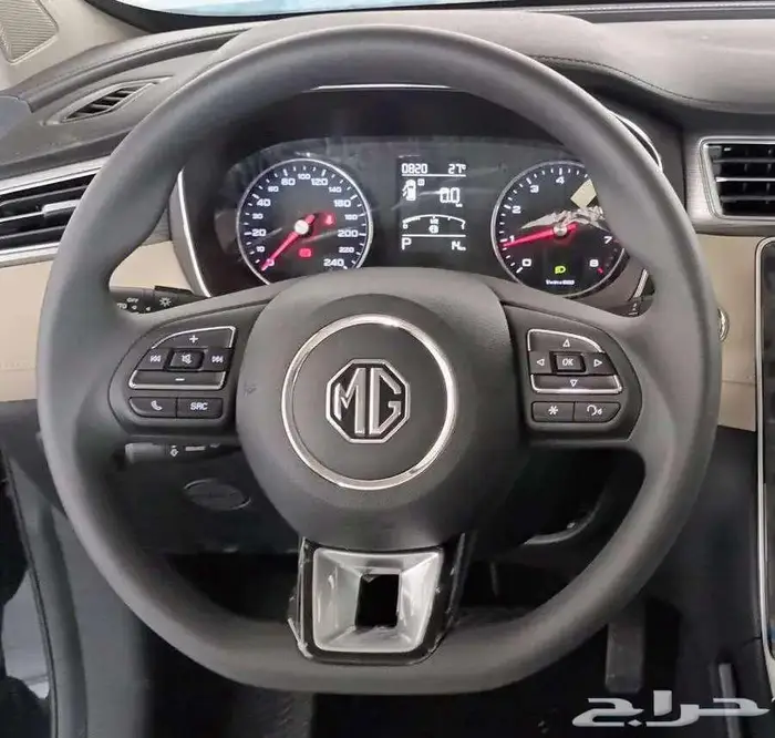 ام جي RX5 ستاندر موديل 2024 8
