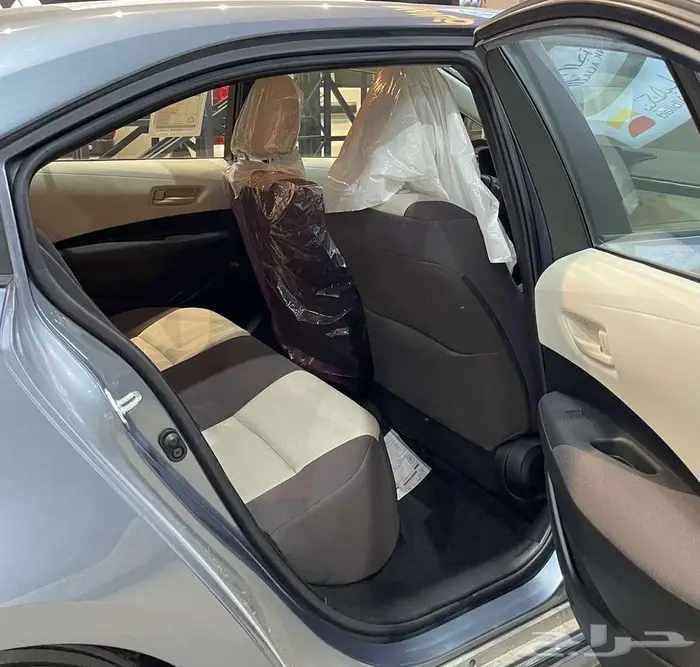 تويوتا كورولا XLI 2.0 مطور بنزين 2025 كاش وأقساط 7