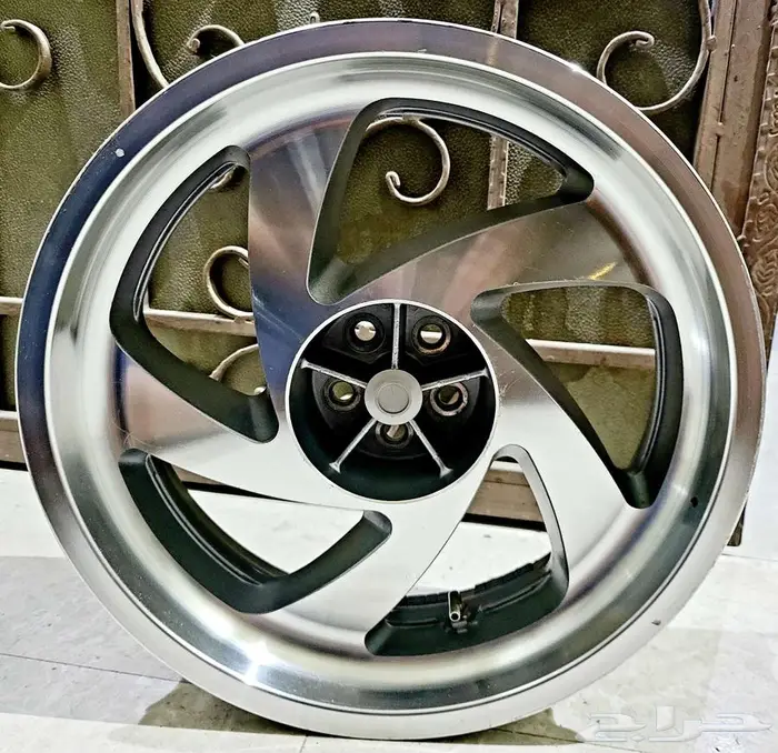 قولد وينق جنط خلفي 1