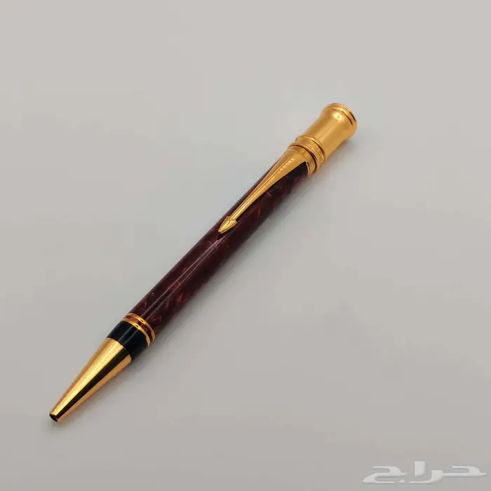 قلم باركر دوفولد Parker Duofold الأحمر المرخم 8