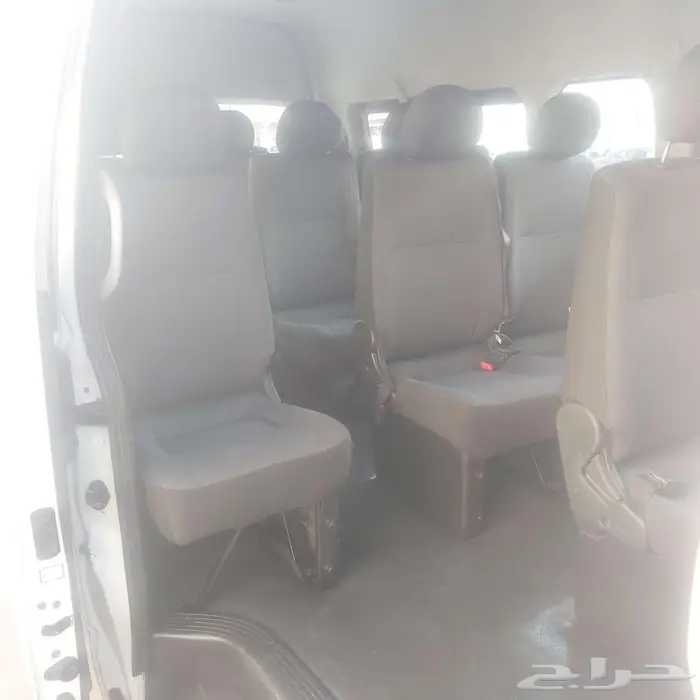 فان ركاب باص 13 راكب 7