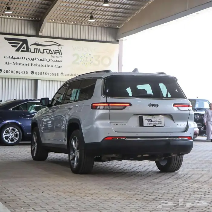 جيب شيروكي ليميتد موديل 2022 11