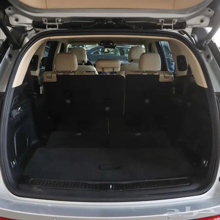 جيب شيروكي ليميتد موديل 2022 10