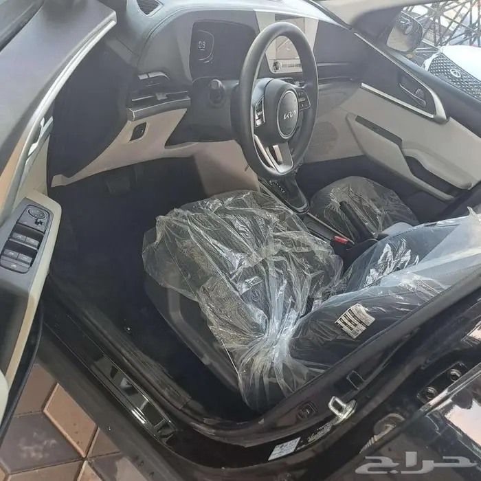 كيا كارنز تشغيل مفتاح شاشة وكاميرا موديل 2025 3