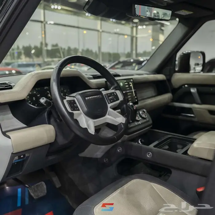 لاند روفر ديفندر اكس ديناميك موديل 2022 10