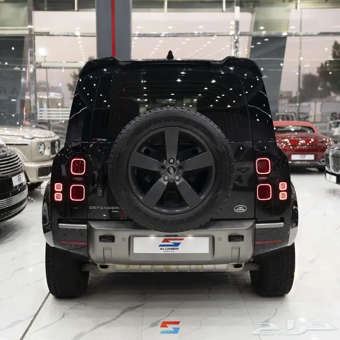 لاند روفر ديفندر اكس ديناميك موديل 2022 2