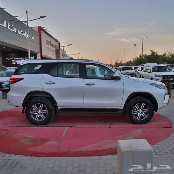 تويوتا فورتشنر GX2 دبل بنزين 2025 اقل سعر 15