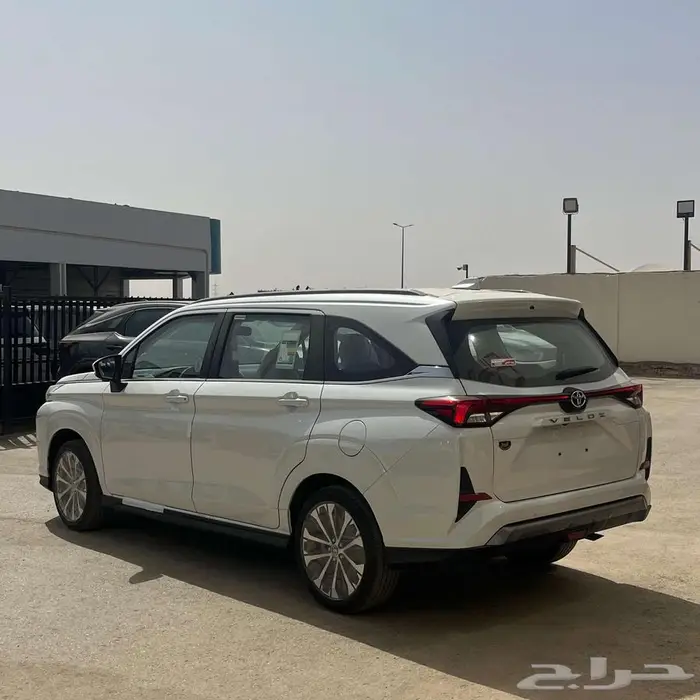 تويوتا فيلوز 2025 1