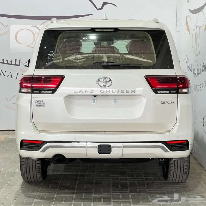 لاندكروزر GXR 4 دبل بنزين 2025 بسعر 317500 ريال فقط لاغير 3