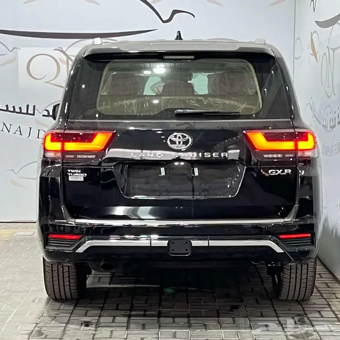 لاندكروزر GXR 3 دبل بنزين 2025 يبدأ من 288 الف ريال فقط 3