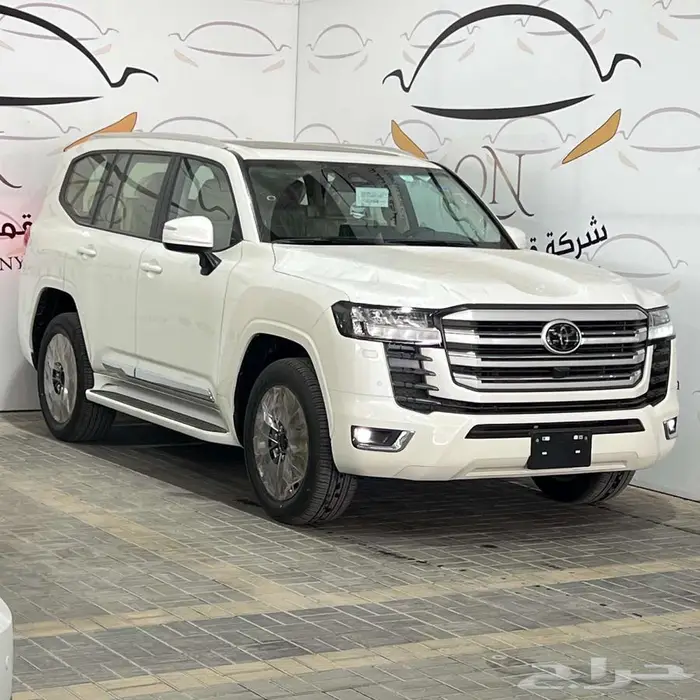 لاندكروزر GXR رقم 1-2-3-4 دبل ديزل تماتيك 2025 عروض خاصة 0