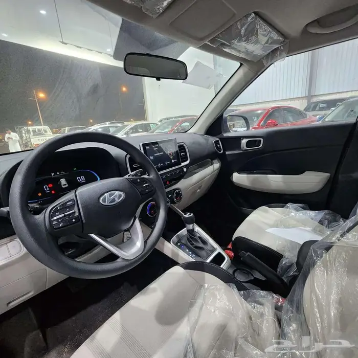 هيونداي فينيو سمارت 2024 عرض خاص كحلي السعر 56350 7