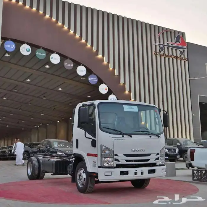 ايسوزو دينا شاص7.5طن 6طن و5طن و 4طن 2025 اقل سعر تمويل 8