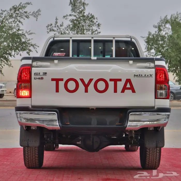 تويوتا هايلكس غمارتين GL2 ديزل سلق 2025 3