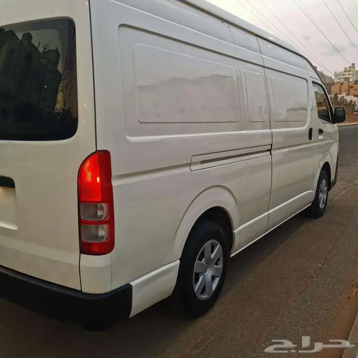 باص هايس بضاعة ( 2015) مخزن اخو الجديد ( بنزين) 13