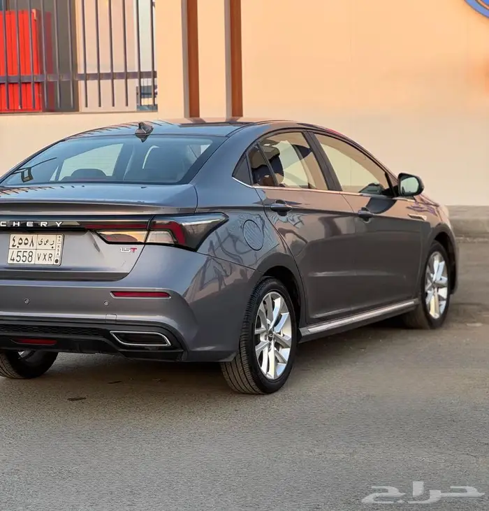 شيري اريزو 6 مديل 2023 السعر 30 الف 6