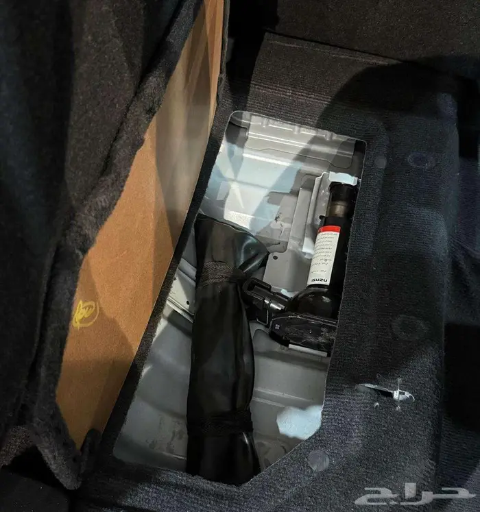 للبيع ايسوزو ديماكس 2023 مكينة 2.5cc ديزل سعودي 39