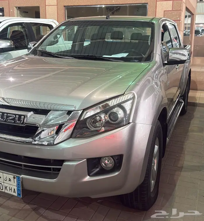 ايسوزوا ديماكس موديل 2014 دبل قير اتوماتيك 1