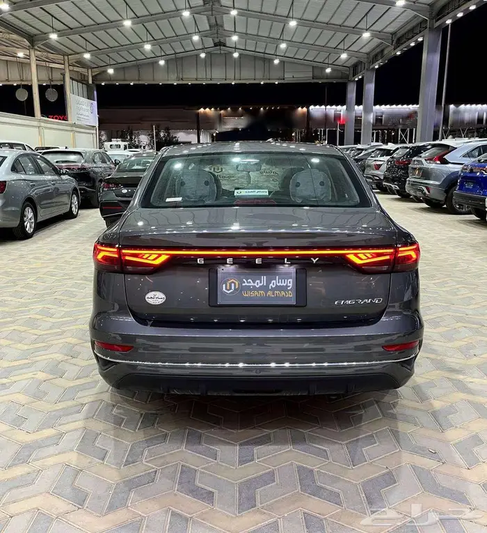 متوفر جيلي امجراند فل كامل موديل 2024 بطاقه جمركيه 3