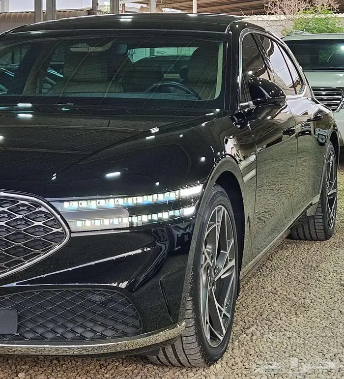 جينسيس 2023 .. G.90 بلاتينيوم 4