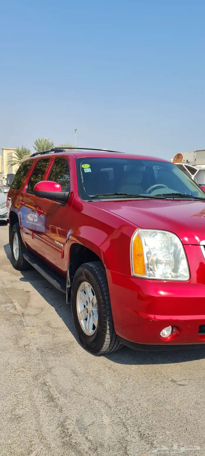 للبيع يوكن 2012 دبل 9