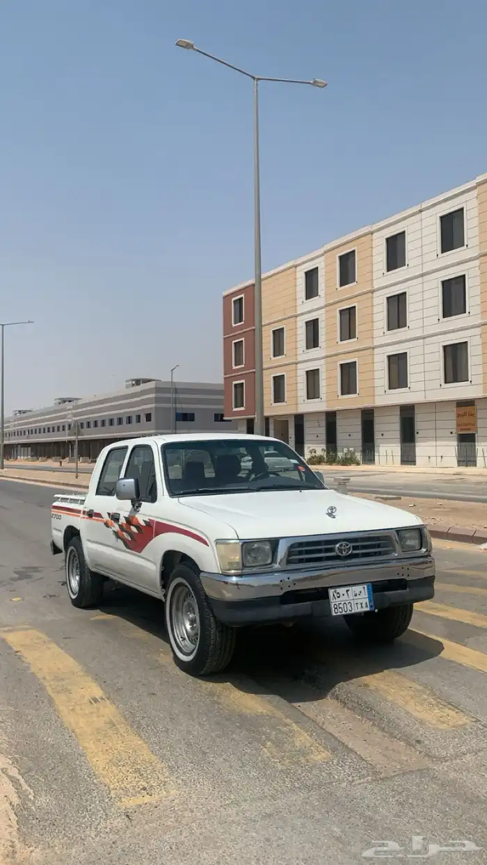 للبيع هايلكس موديل 98 كلبليتر 11