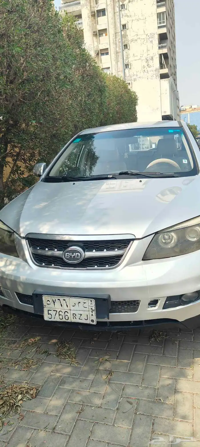 BYD S6 1