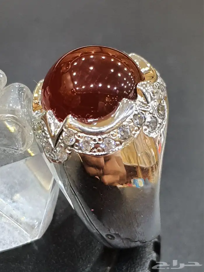 خاتم عقيق يماني كرزي كابشون 3