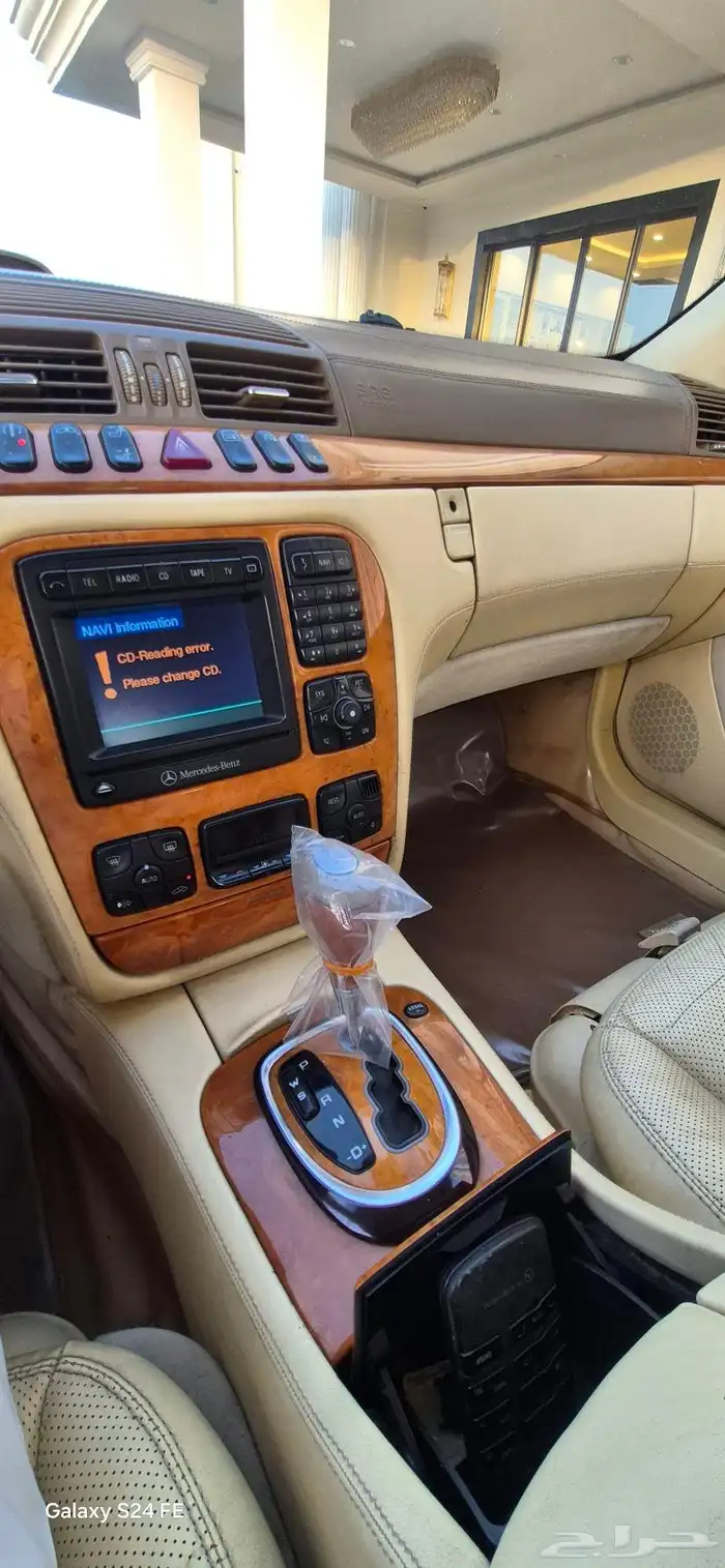 للبيع مرسيدس فياجرا موديل 2002 حجم 320 15