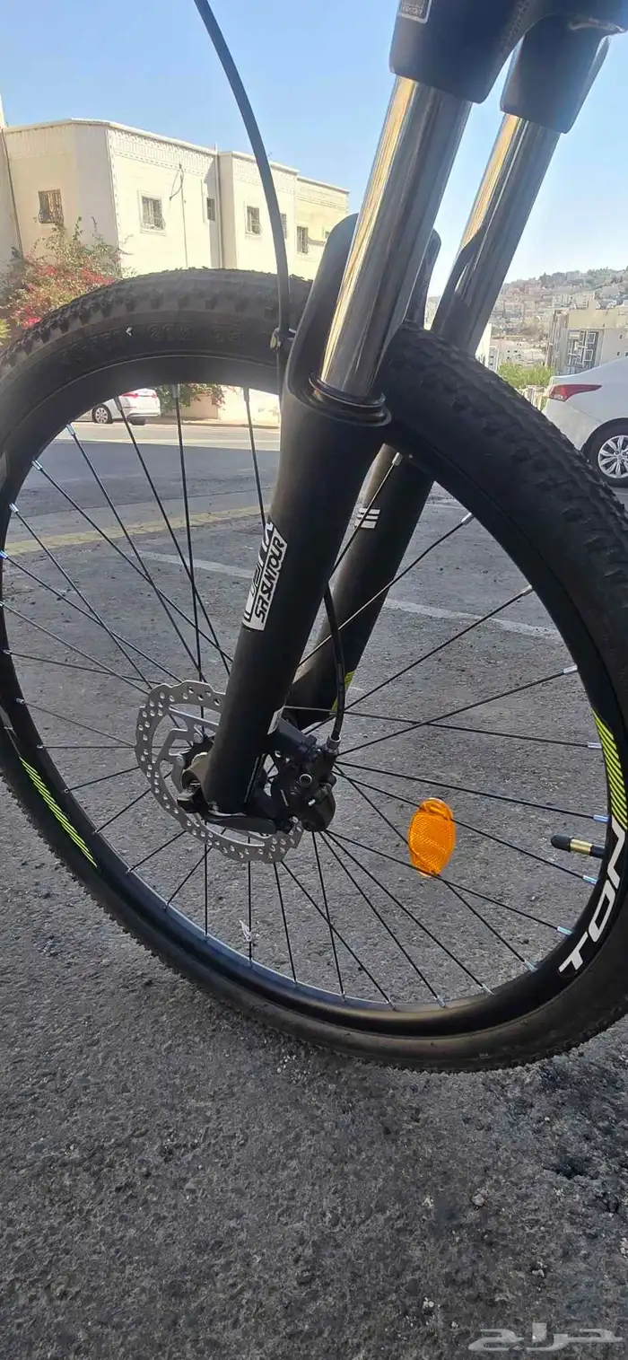 دراجه هوائيه جبليه شبه جديد عمليه وسعر مغري 9