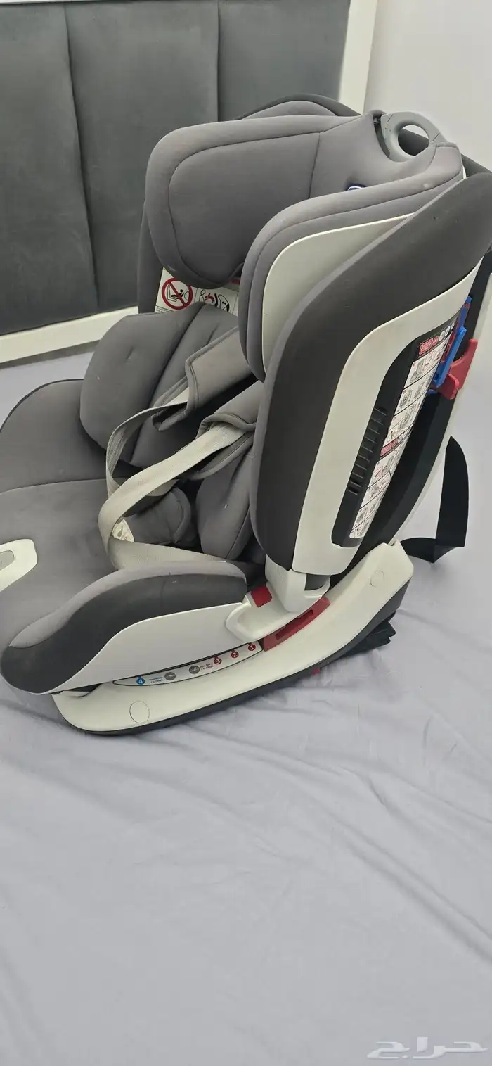 للبيع كرسى سيارة للاطفال 1